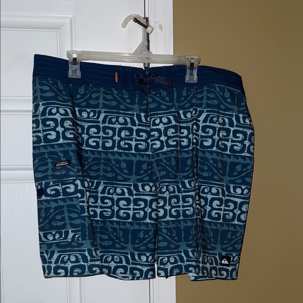 Quiksilver Teal and White Patterned Board Shorts